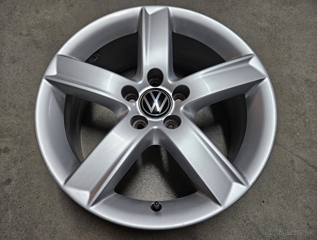 17" Volkswagen