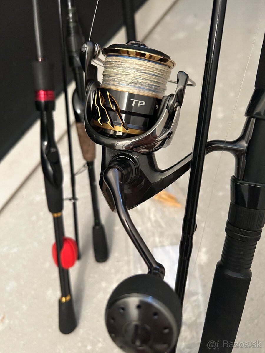 Navijak shimano twin power 4000