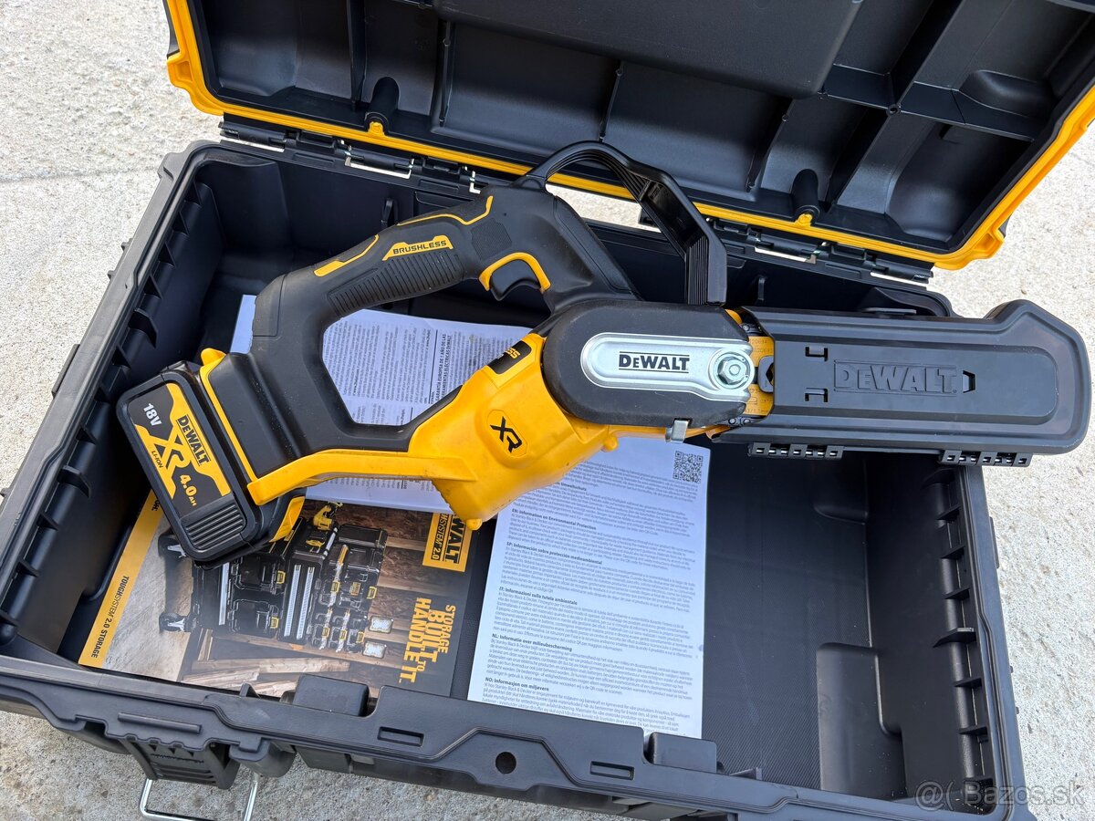 AKU pila DeWALT + akumulátor 4ah + box