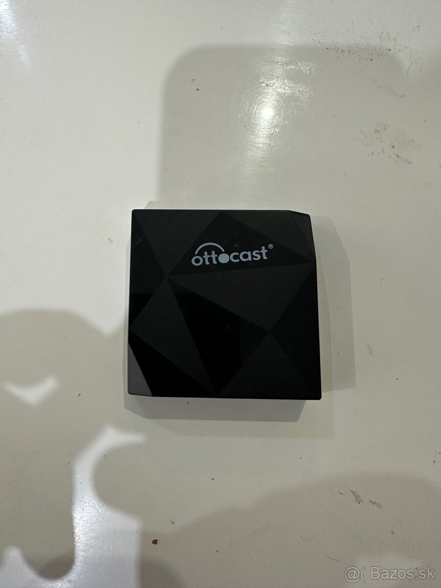 Ottocast U2 AIR (bezdrôtový CarPlay)