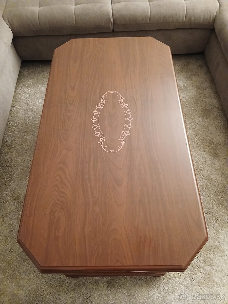 Konferenčný stolík