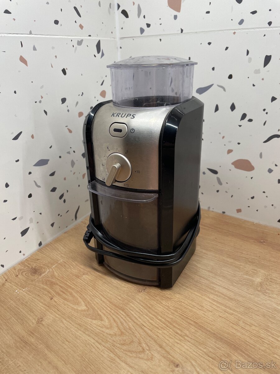 Mlynček na kávu Krups