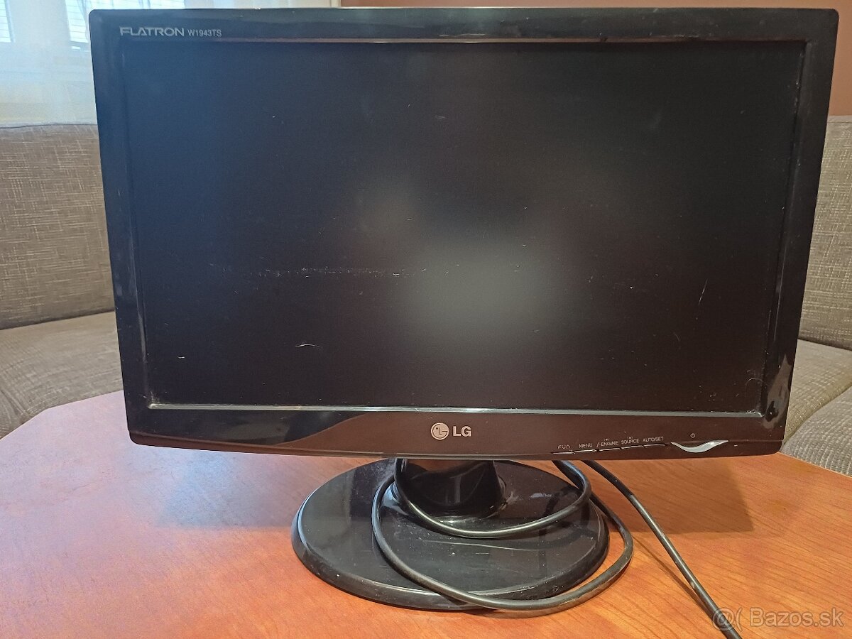 LG monitor