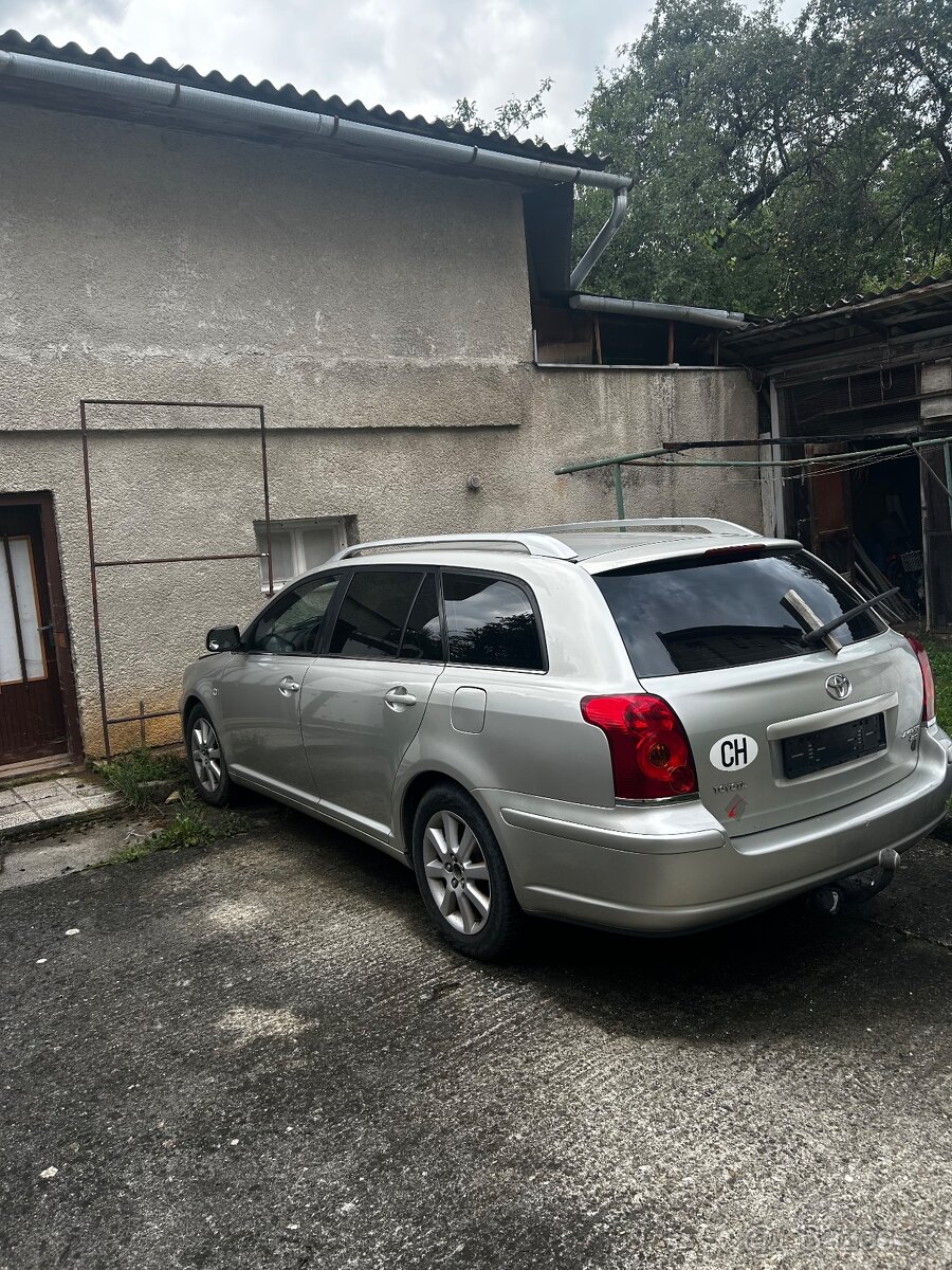 Predám Toyota avensis d4d 2.0d 2007 rv