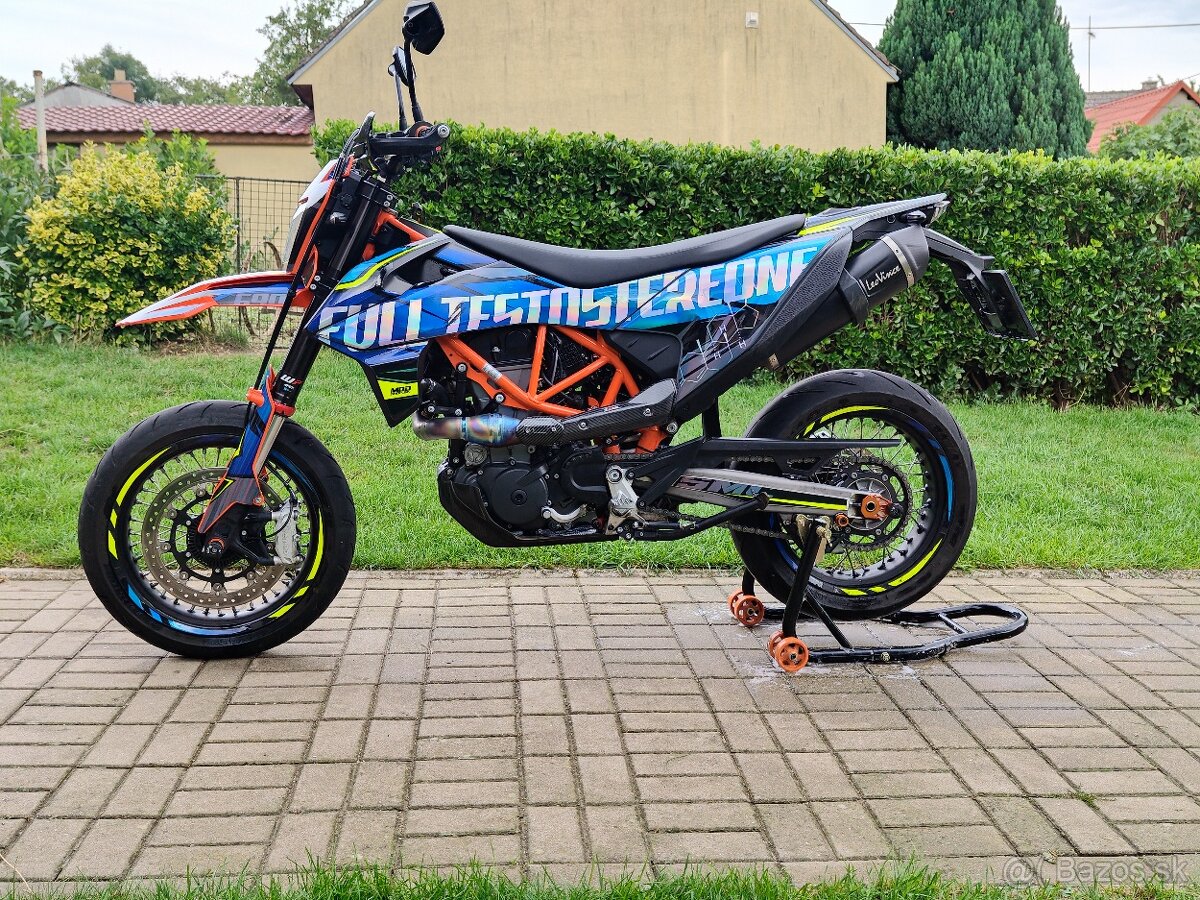 KTM 690 SMC R 2022