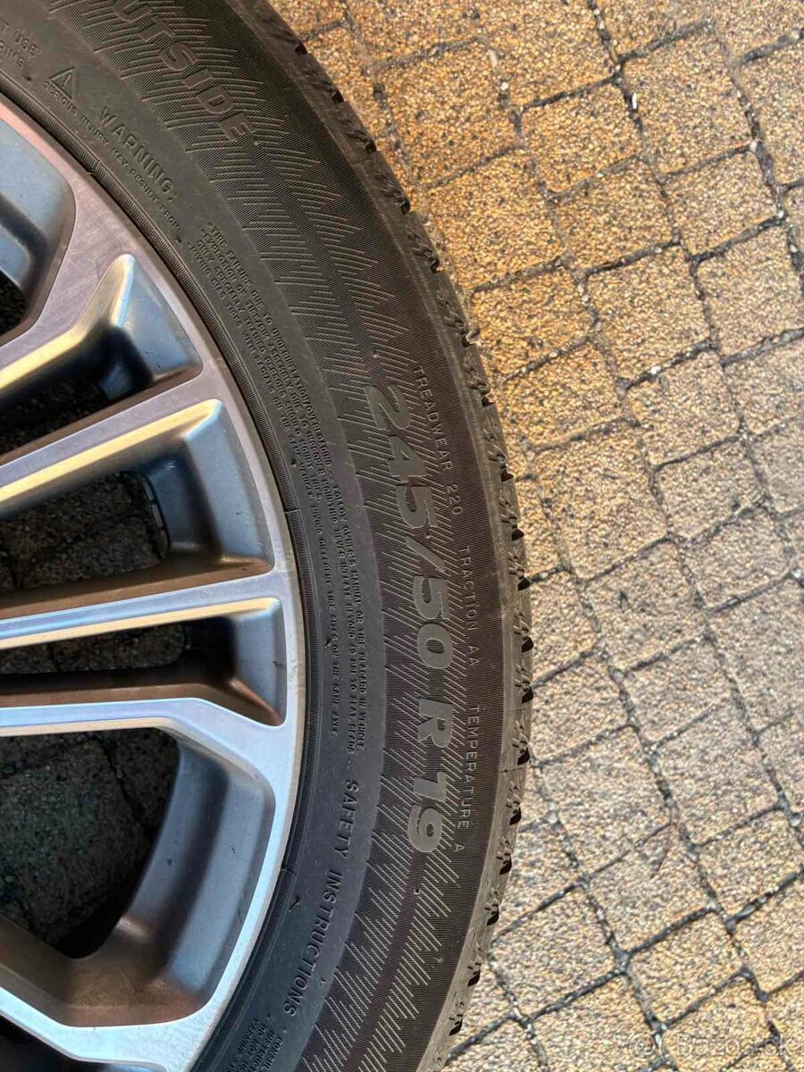 letne pneu 245/50R19