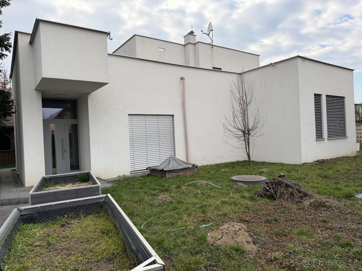 Moderný rodinný dom Krásna