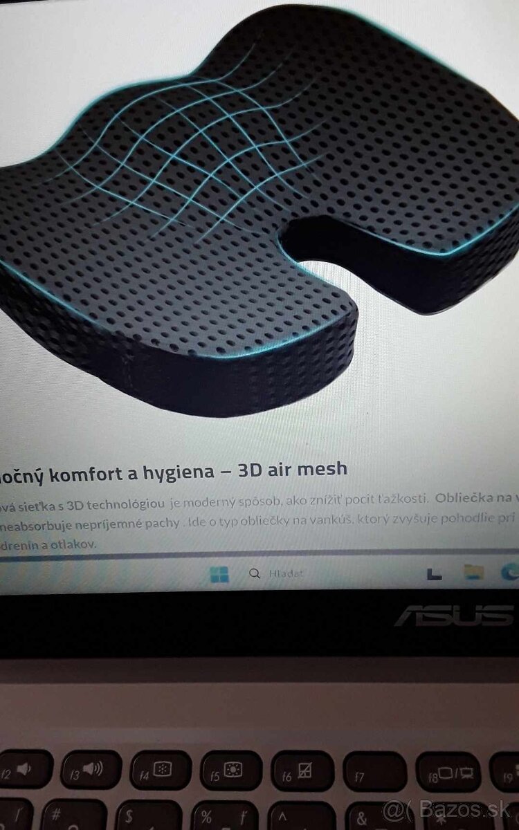 Ortopedický vankúš na sedenie.