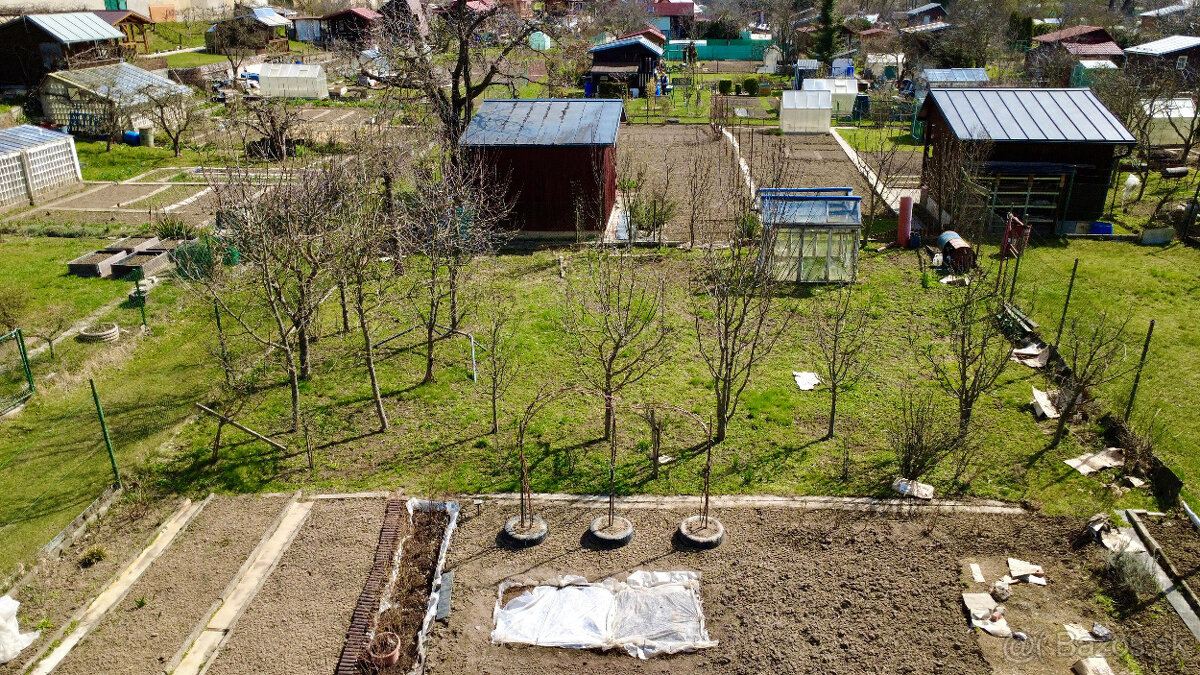 Záhrada na predaj – Tarča – 196m²