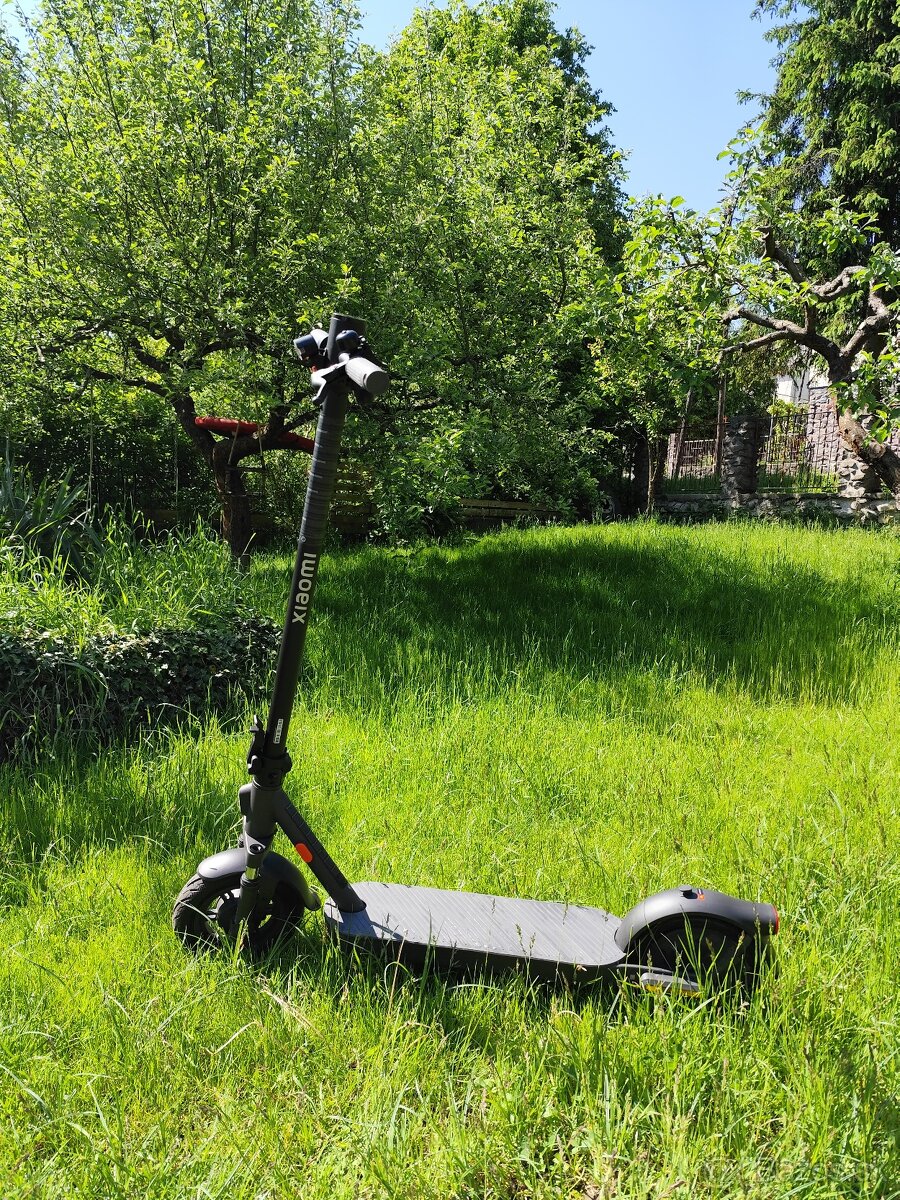 Xiaomi Electric Scooter Elite