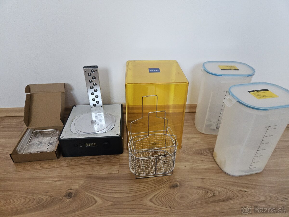 Anycubic Wash and Cure 2, čiistička a vytvrdzovačka