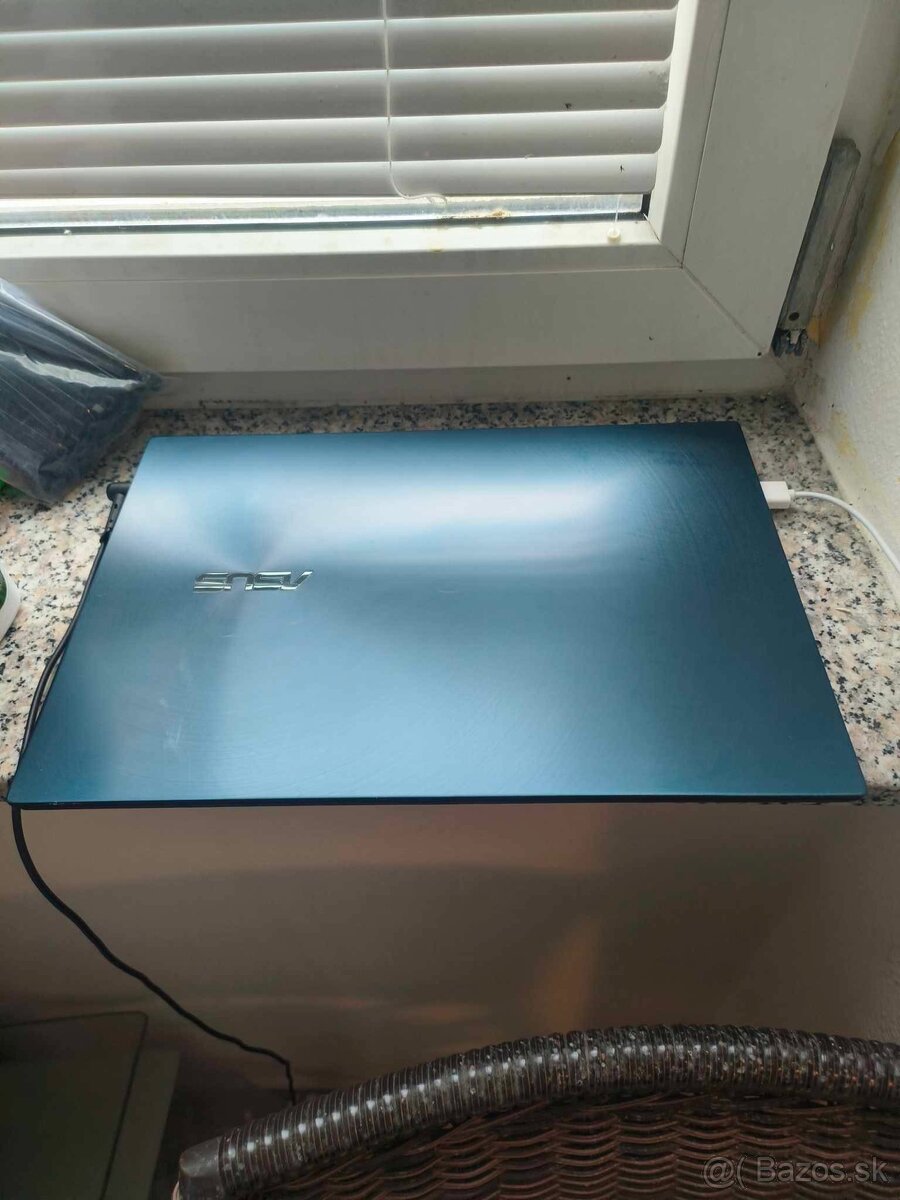 ASUS 14" ZenBook Duo UX481FA