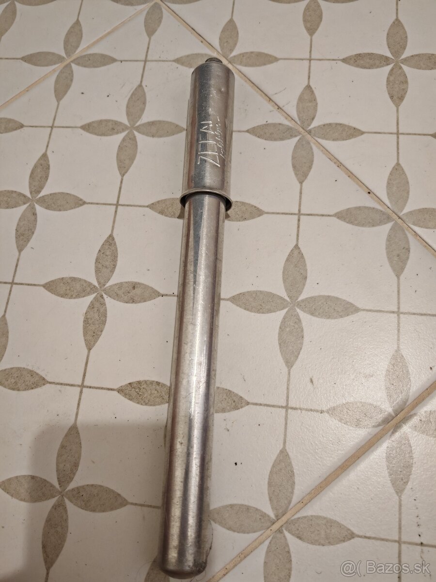 Dámska pumpa Zefal na starý historický bicykel