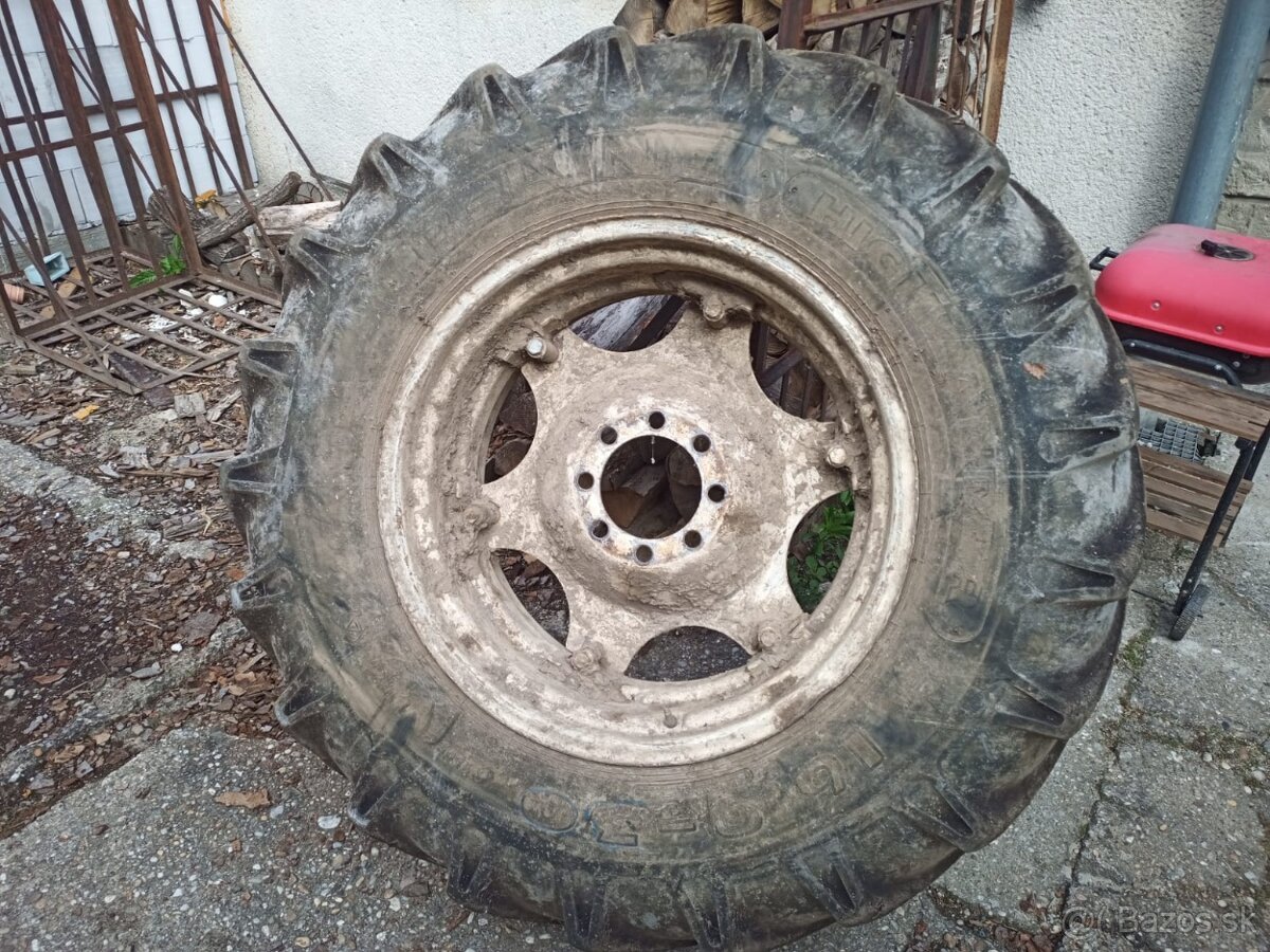 Kolesá na traktor