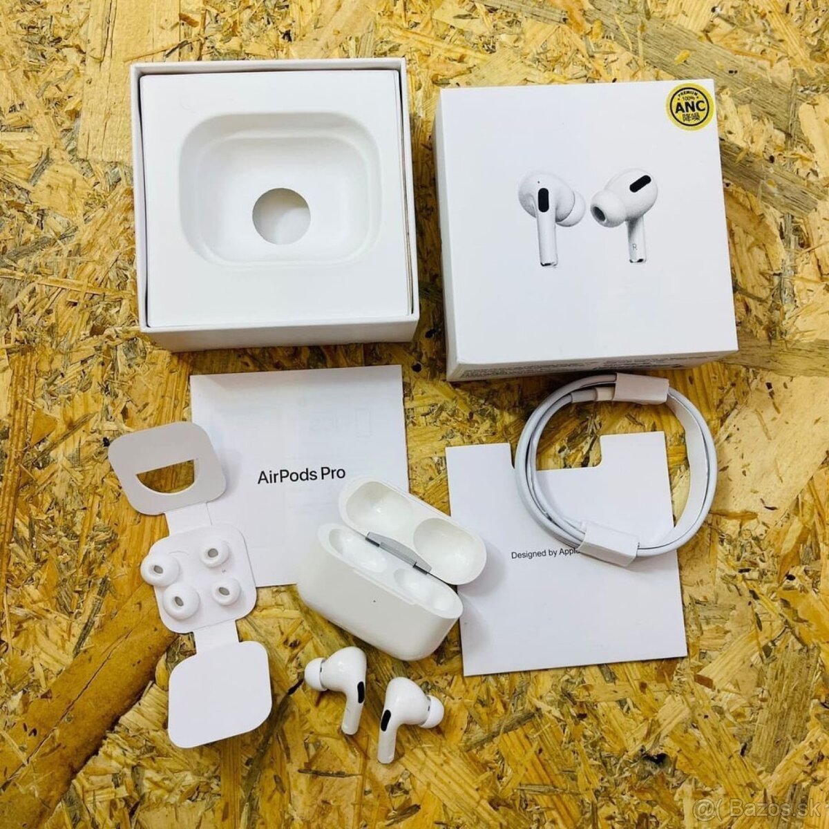 Apple AirPods 2 pro