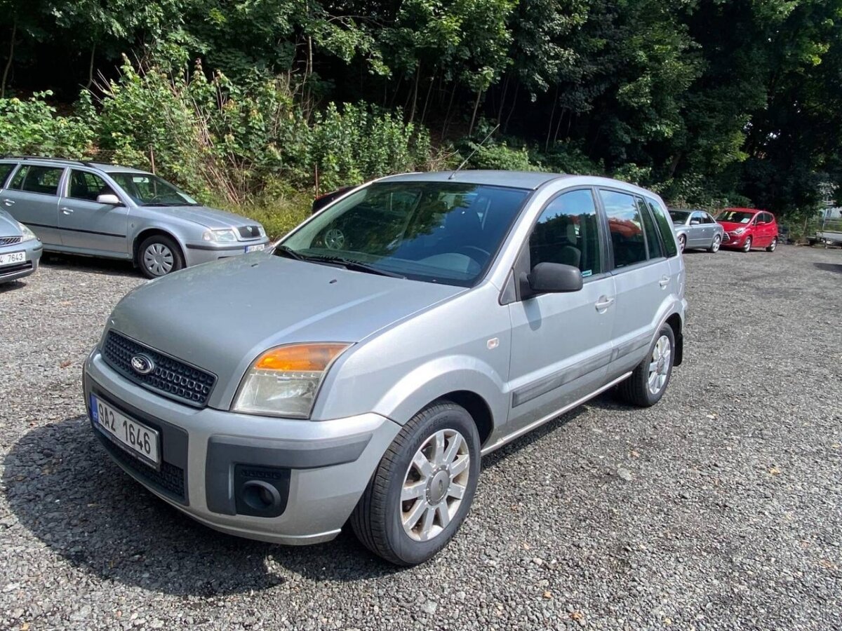 Ford Fusion 1.4i 59kW klimatizace el.okna nové ČR 2008
