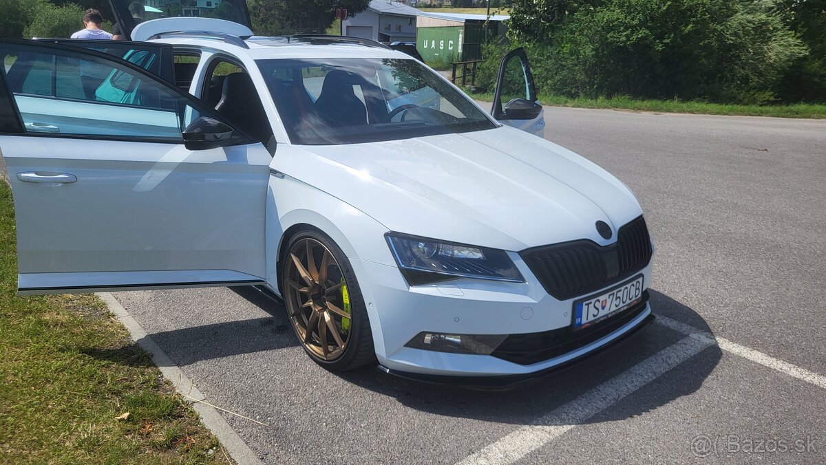 Škoda superb combi 4x4 2.0tsi 377kw