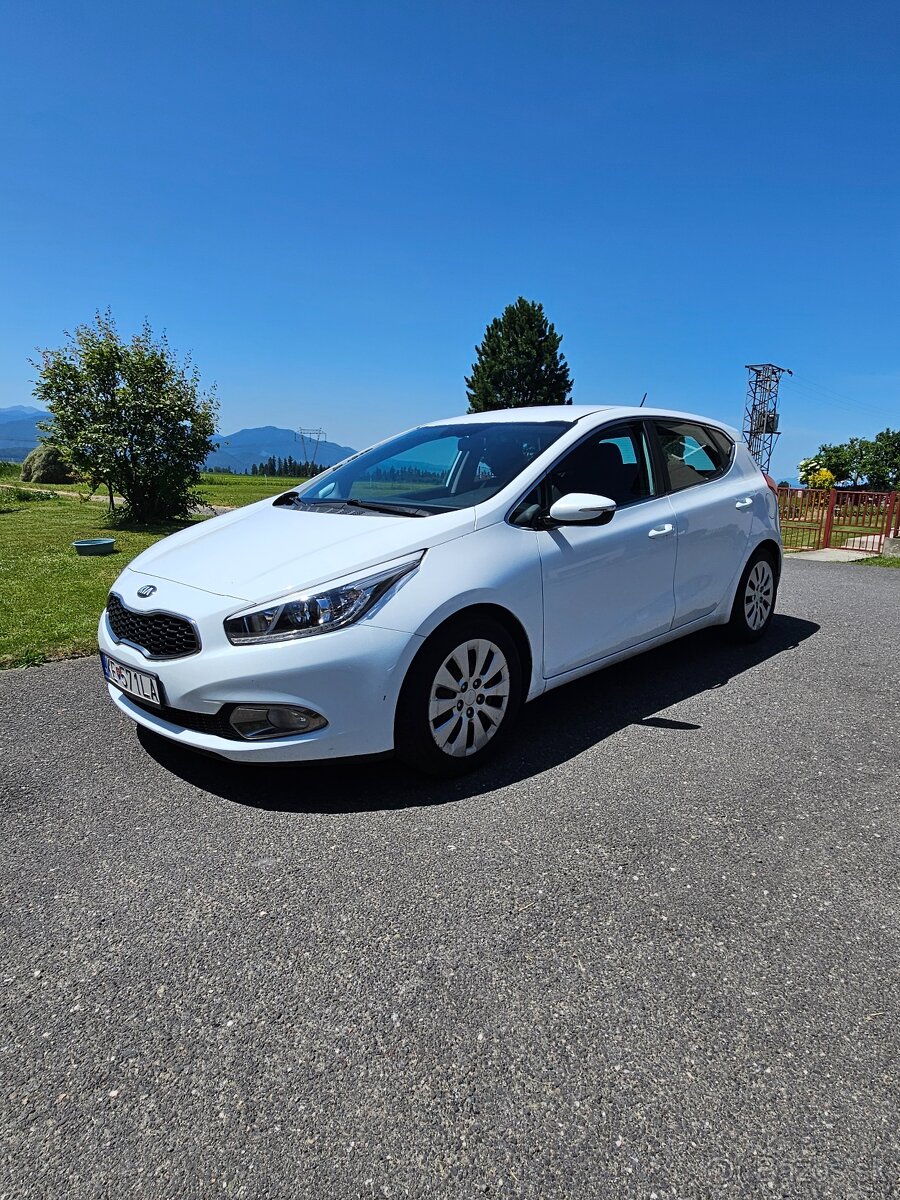 Kia Ceed 1,6 CRDi 94 kW (128 PS) – výbava EX/Gold