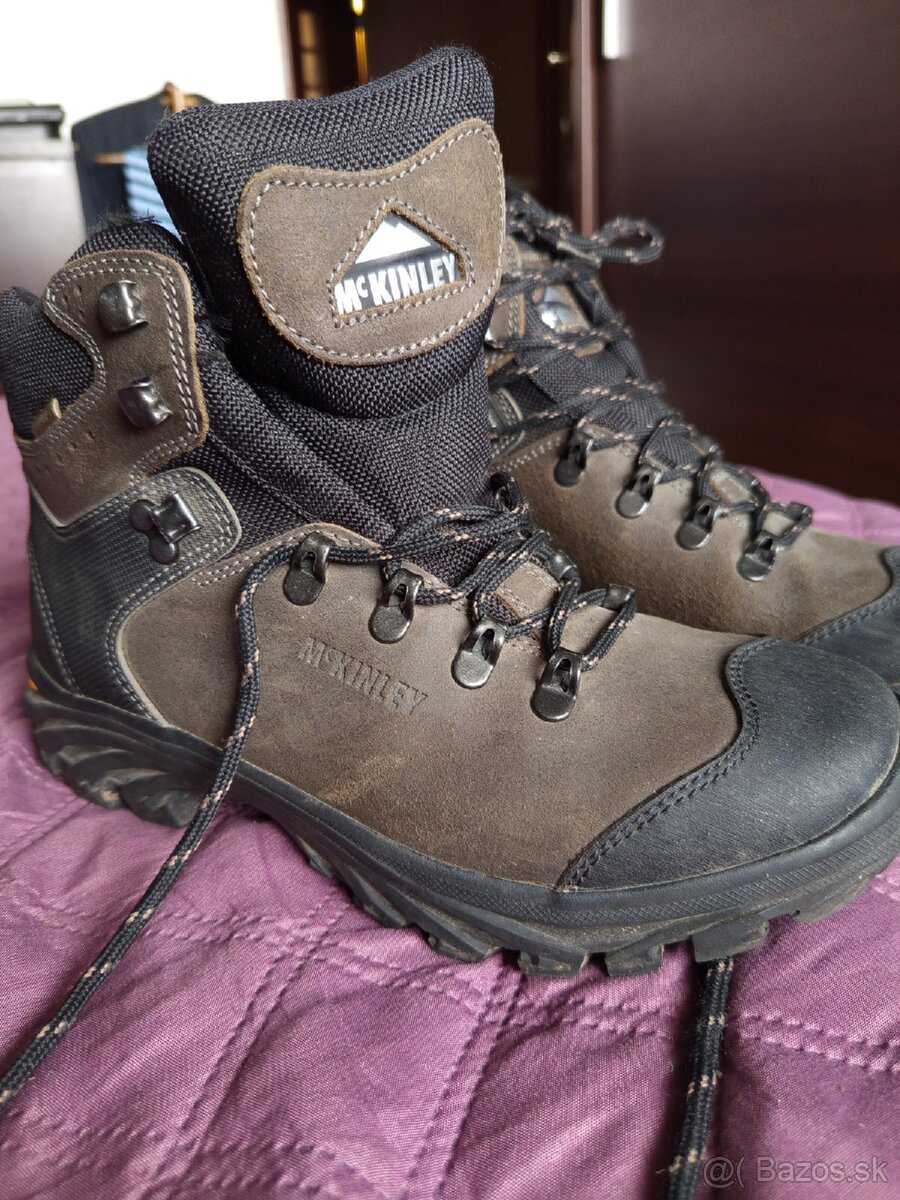 McKinley Mulaz AQX Woman