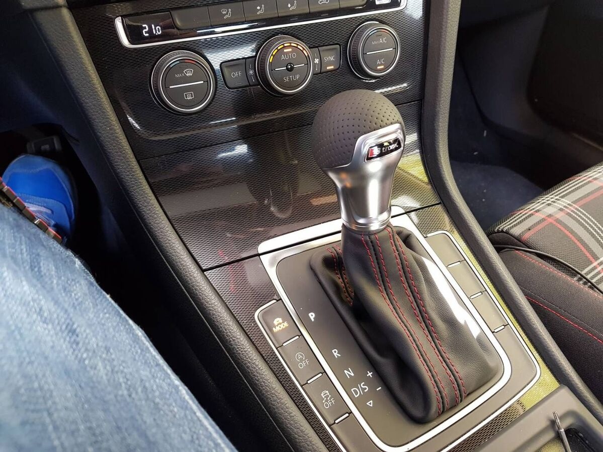 Stronic (DSG) volic automatickej prevodovky S-tronic