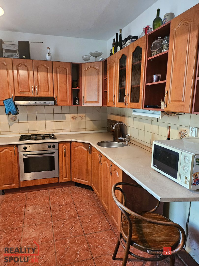 3 izb. byt na predaj