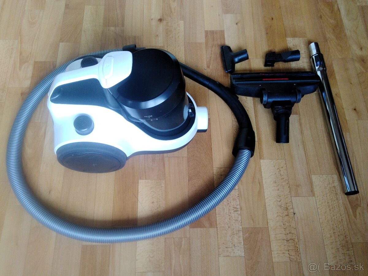 Bezvreckový vysávač Electrolux