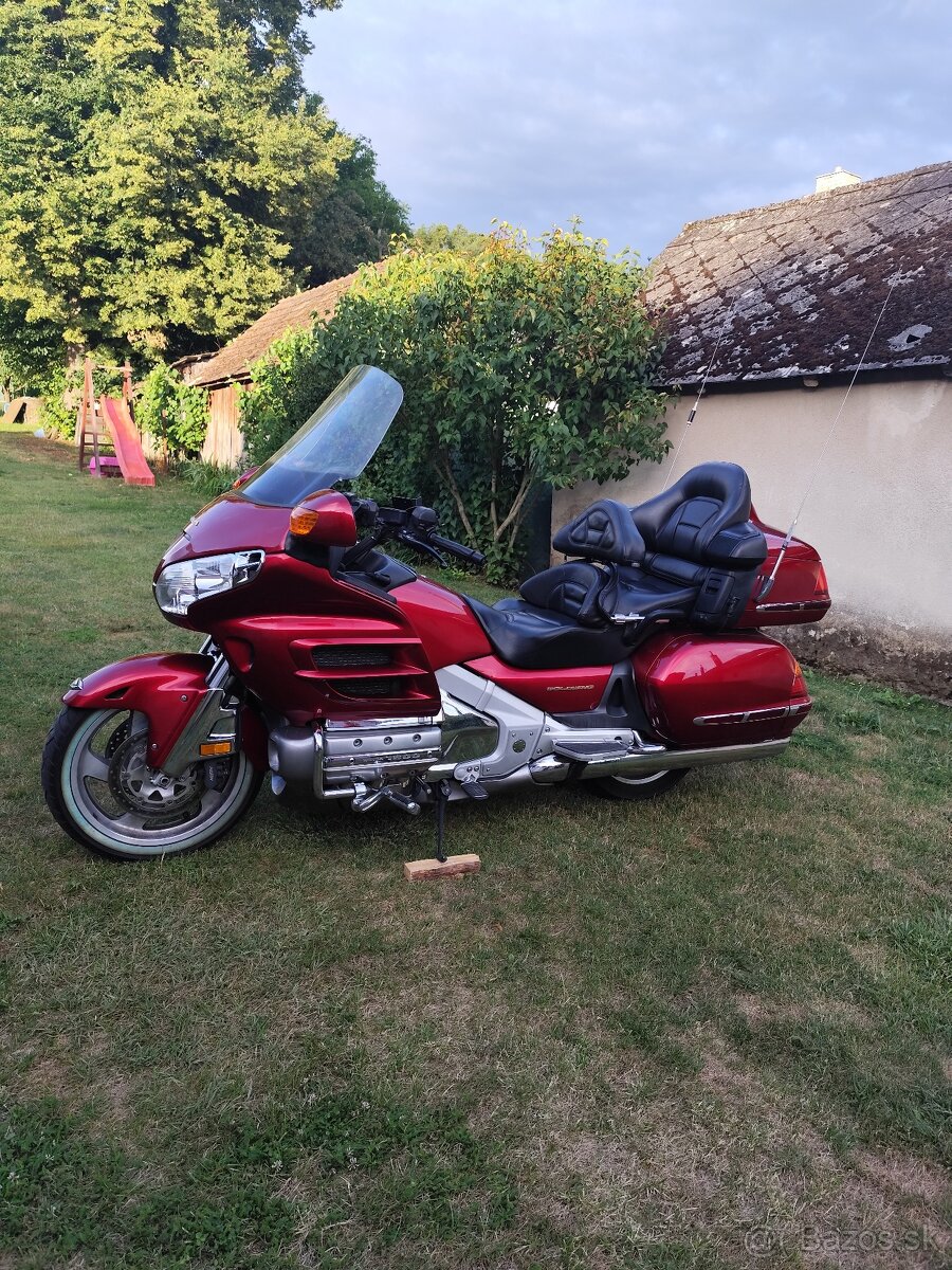 Predám Honda Goldwing 1800