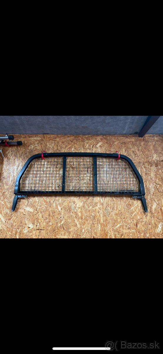 Ford Ranger mreža na korbu