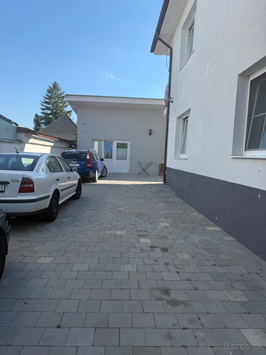 byt v dome na prenájom