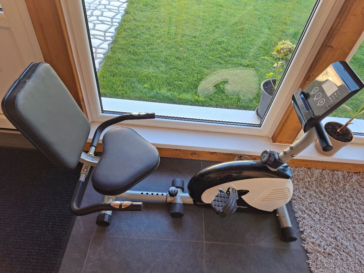 Recumbent / stacionárny bicykel