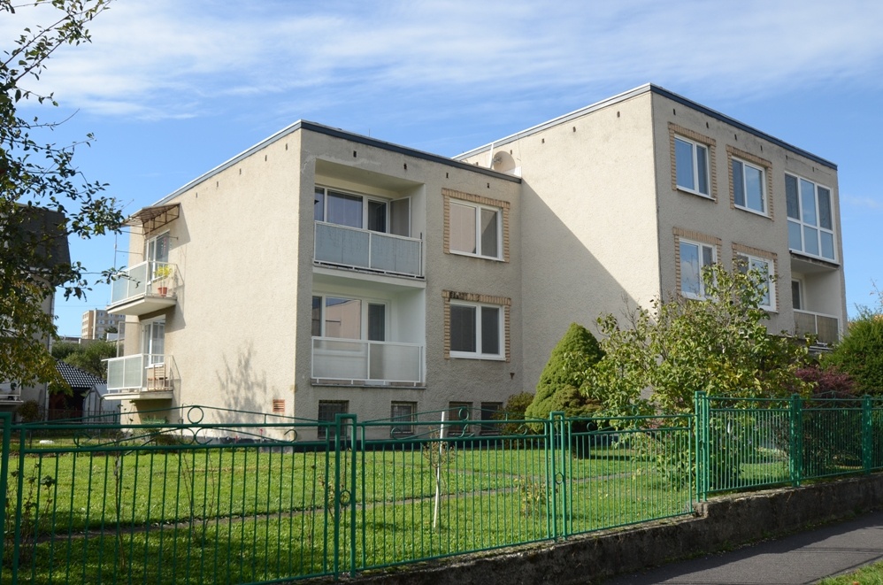 NA PREDAJ 4-IZBOVÝ BYT NA RUDENKOVEJ, ČASŤ IBV