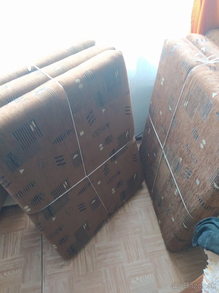 6 x matrace 85 x 85 x 10