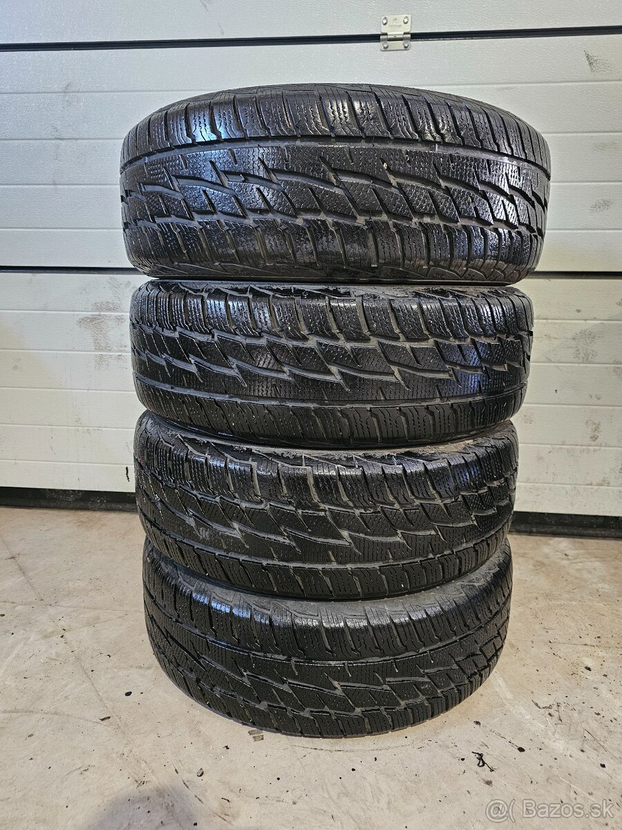 Zimné Pneu Matador SibirSnow 215/70 R16