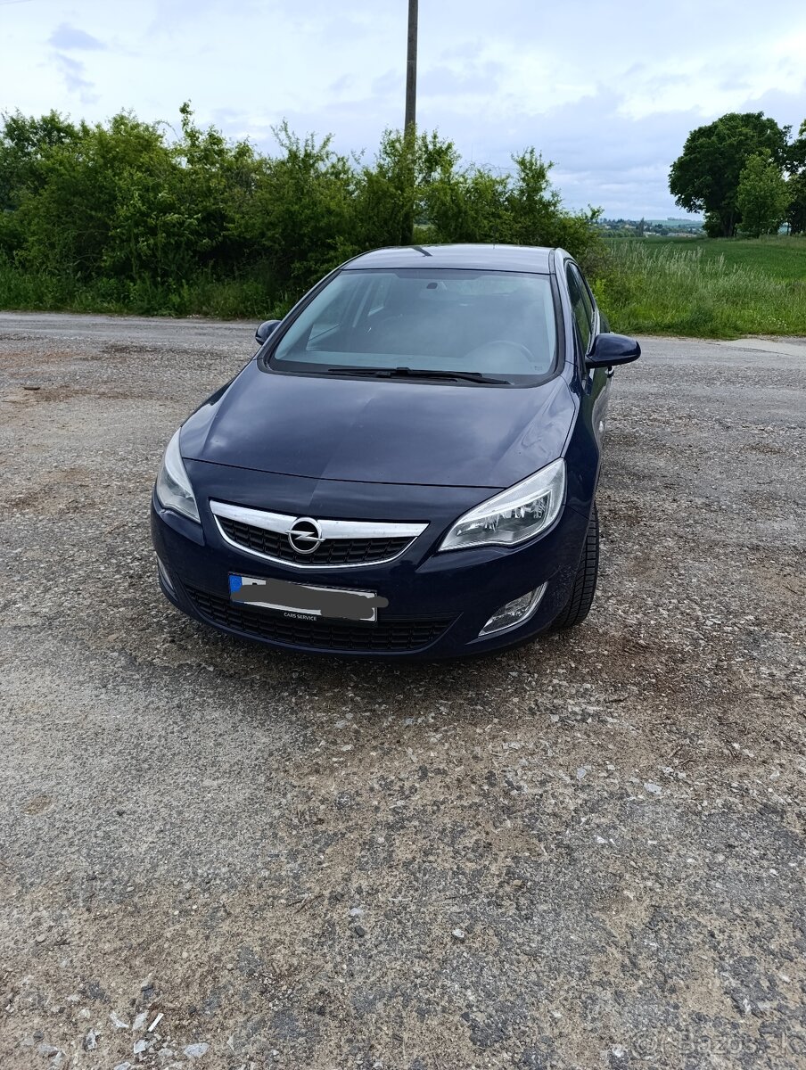Opel Astra 1,4 T Lpg