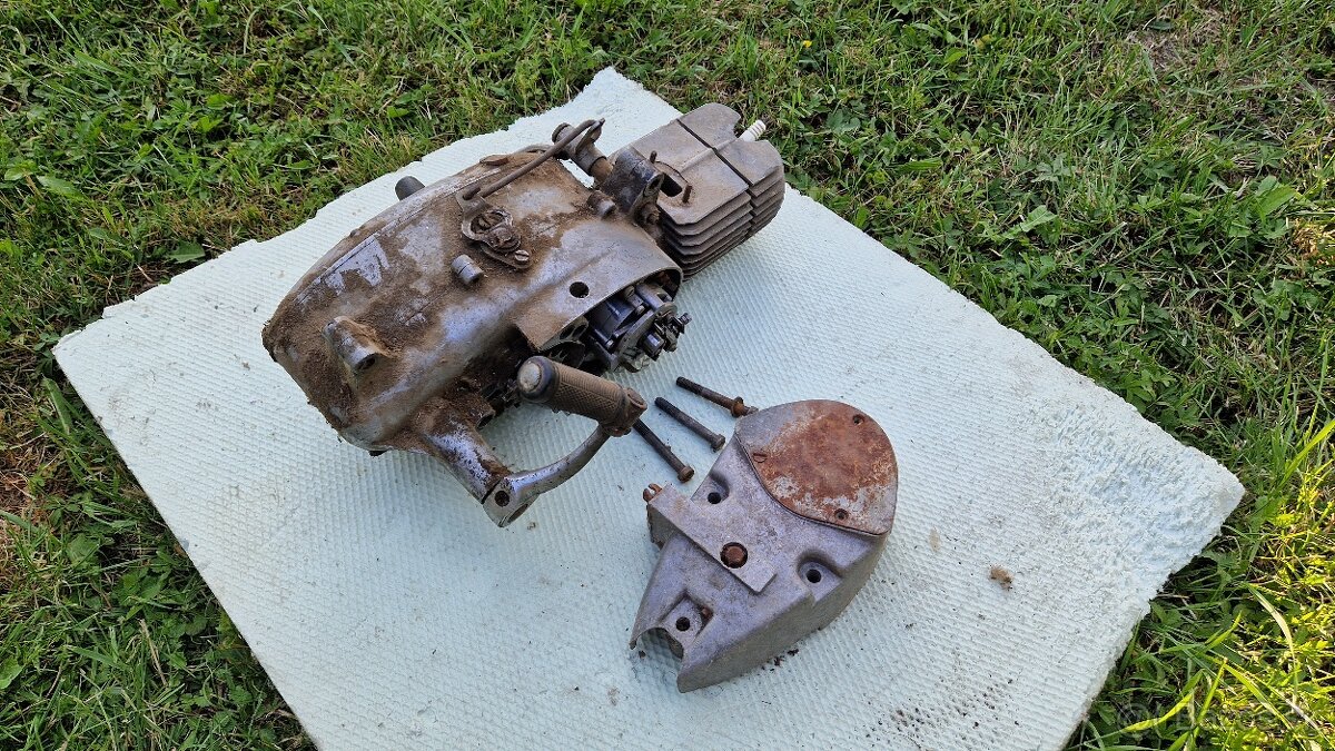 Motor Jawa 20/21/23 - Pionier / Mustang