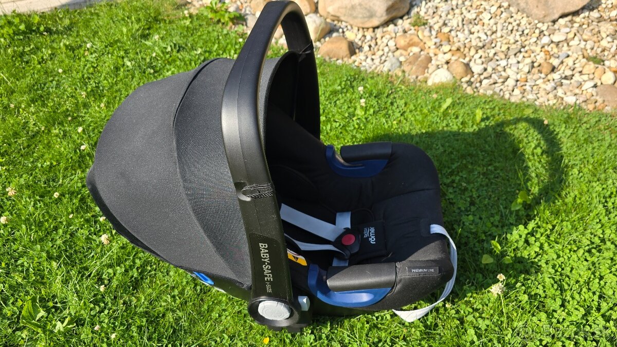 Britax baby safe 2 i-size vajíčko autosedačka
