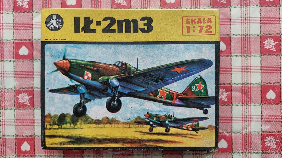 IL-2m3 1:72 ZTS Plastyk