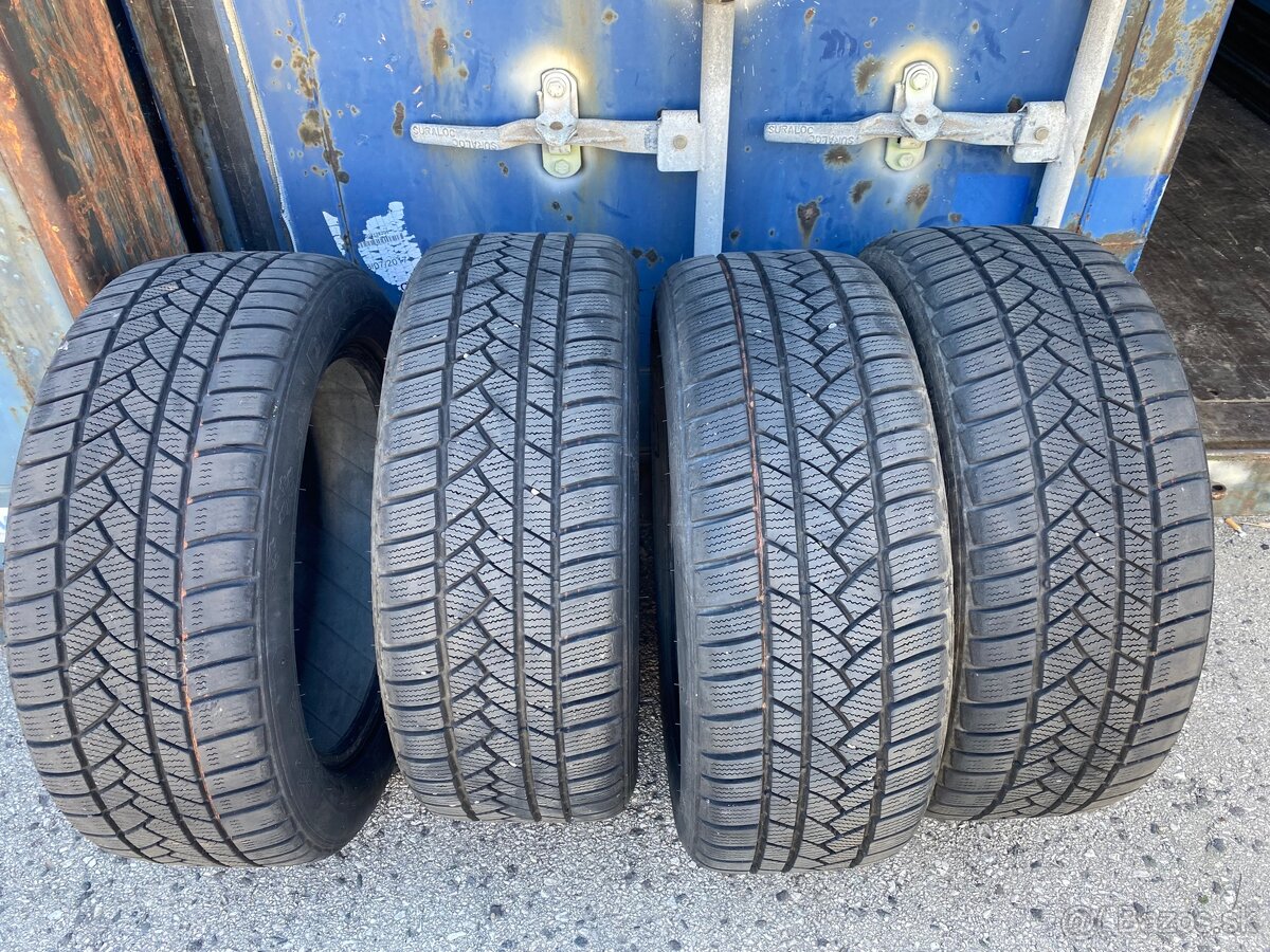 Zimné pneu 215/55 R17