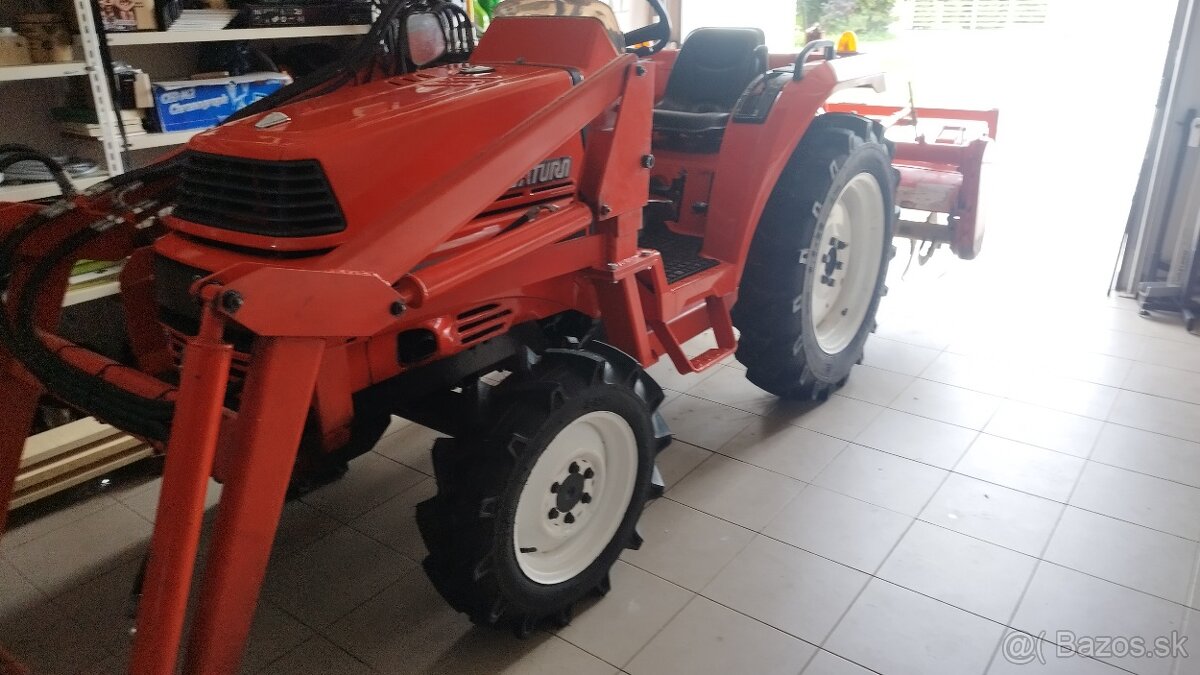 Kubota Saturn X24