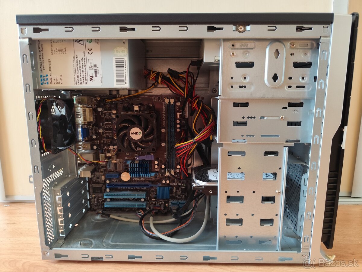 🖥️ Predám starý funkčný PC s príslušenstvom