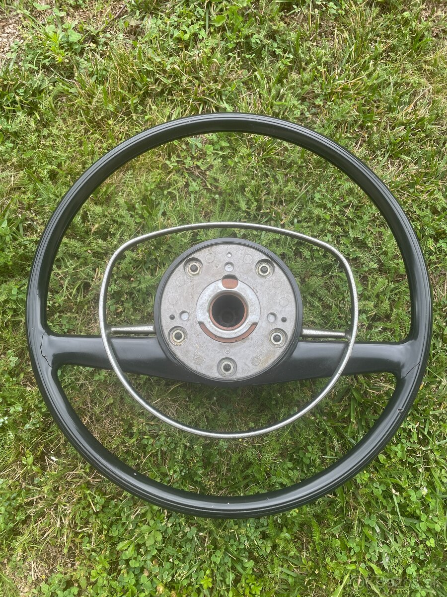 🛞 Predám originálny čierny volant na veterán Mercedes 🛞