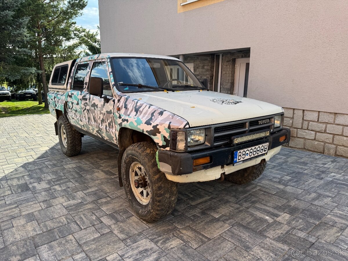 Toyota Hilux LN65 4x4 2.4d