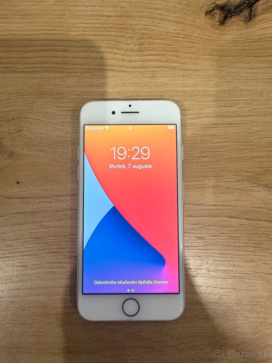 Iphone 7 32 GB Strieborný