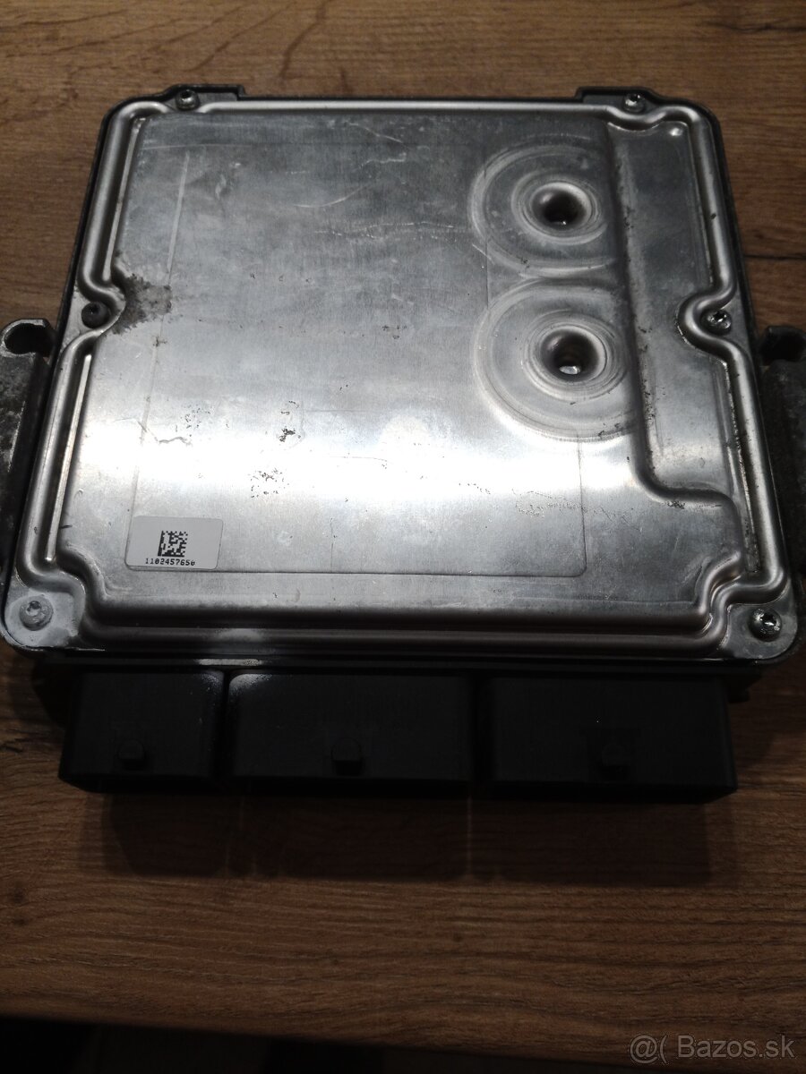 Riadiaca jednotka motora Renault Megane 3,1,6dci 96kw