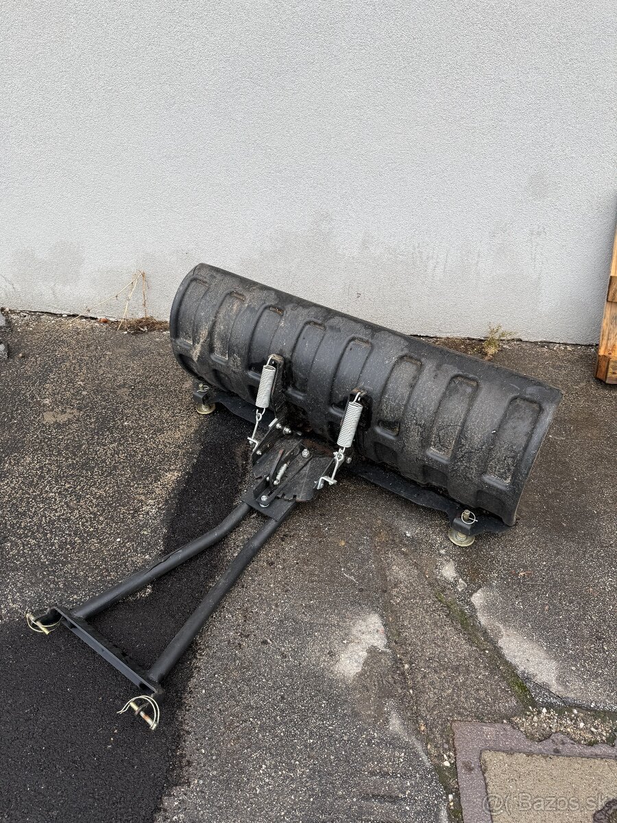 Radlica na sneh pre štvorkolku.