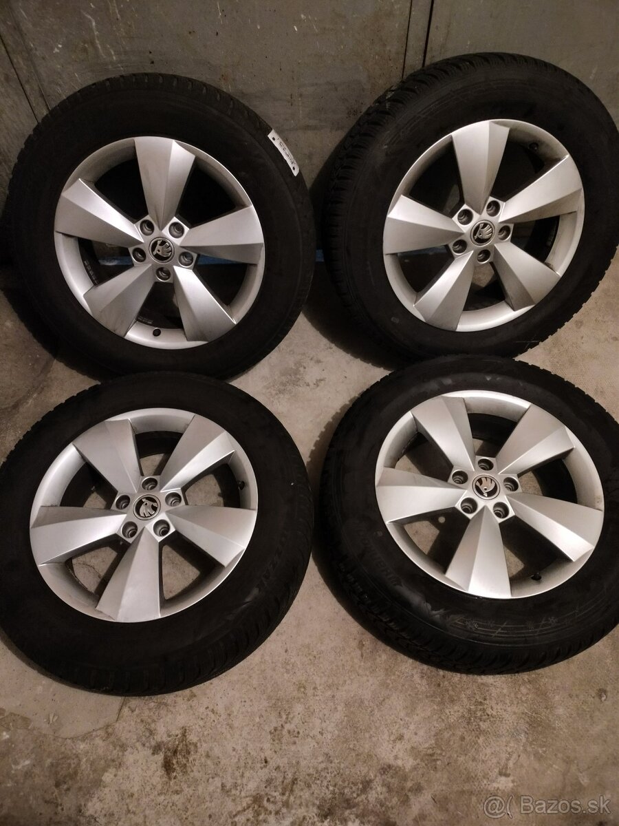 ❄️zimná 4ks alu disky orig. Škoda 5x112 R17 pneu 215/65 17
