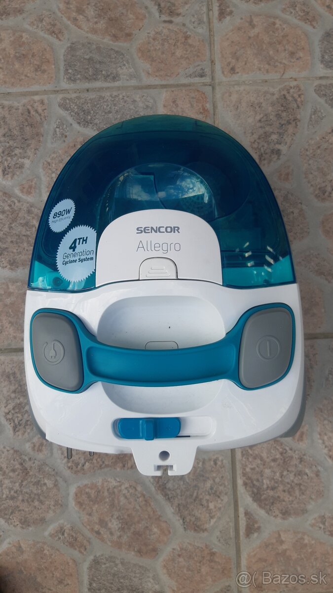 Podlahový vysávač SENCOR Allegro