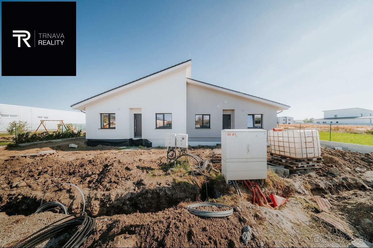 MOŽNOSŤ VIDIEŤ  - Novostavba 4-izbového RD obec Červeník, ok