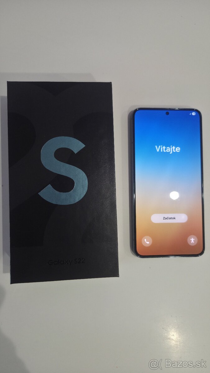 Samsung Galaxy S22 128GB green