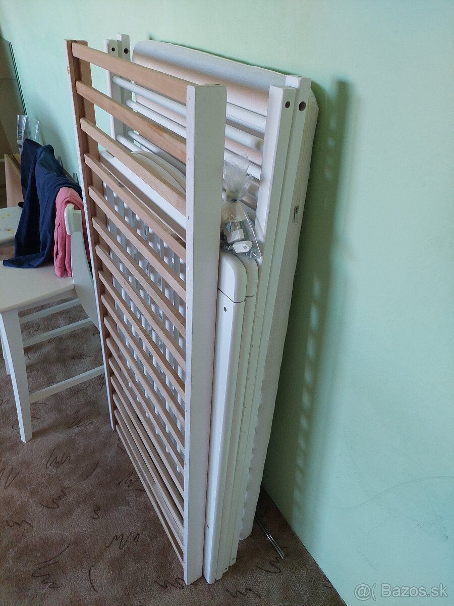 Predáme detskú postieľku 1-3 roky